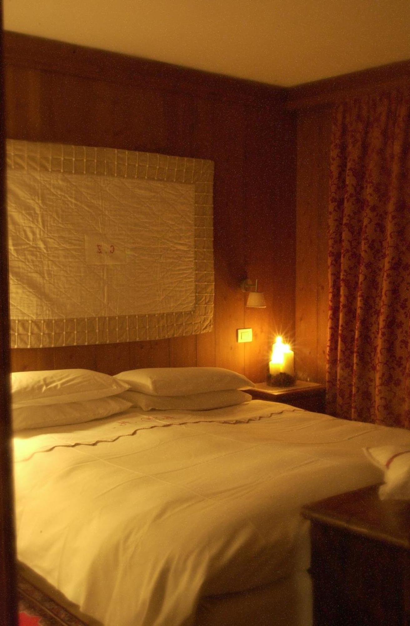 Hotel Baita Fiorita Santa Caterina Valfurva Oda fotoğraf
